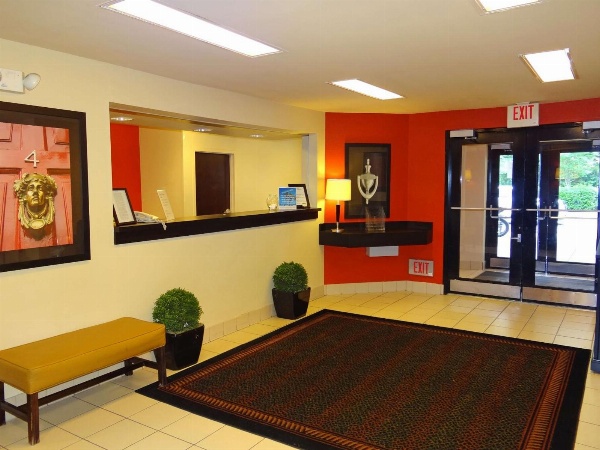 Extended Stay America Suites - Raleigh - Midtown image 3