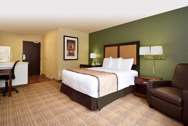 Extended Stay America Suites - Raleigh - Midtown image 6