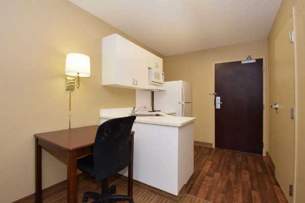 Extended Stay America Suites - Raleigh - Midtown image 9